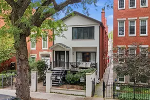 2046 N Racine Ave, Chicago, IL 60614 - Photo 2