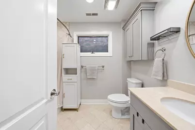 2046 N Racine Avenue #a, Chicago, IL 60614 - Photo 12