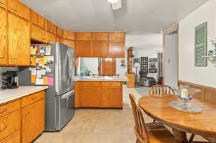 850 Joliet St, Lasalle, IL 61301 - Photo 6
