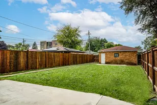 8500 S Calumet Ave, Chicago, IL 60619 - Photo 28