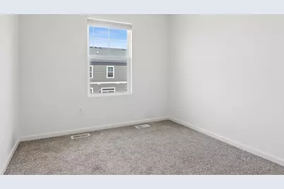 2111 Yellowstone Boulevard, Mundelein, IL 60060 - Photo 16