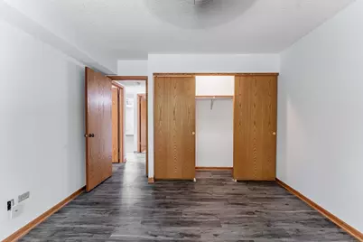 884 N Prairie Avenue #2B, Joliet, IL 60435 - Photo 8