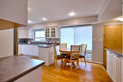 4915 Jerome Avenue, Skokie, IL 60077 - Photo 14