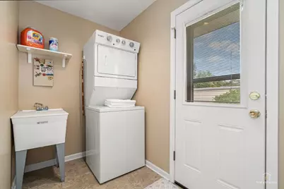 1420 E Green Lane, Mount Prospect, IL 60056 - Photo 16