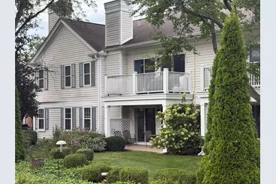 785 Margate Lane #B, Prospect Heights, IL 60070 - Photo 2