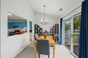 785 Margate Ln, Prospect Heights, IL 60070 - Photo 6