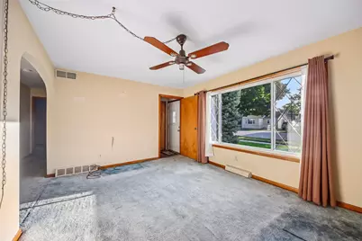 6502 Chester Avenue, Hodgkins, IL 60525 - Photo 6