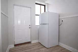 6702 S Wood St, Chicago, IL 60636 - Photo 6