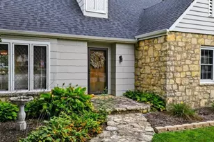 902 W Washington St, Oregon, IL 61061 - Photo 2