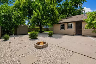 1409 Sequoia Lane, Darien, IL 60561 - Photo 22