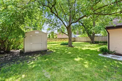 1409 Sequoia Lane, Darien, IL 60561 - Photo 24
