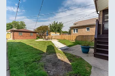 1834 Wenonah Avenue, Berwyn, IL 60402 - Photo 30