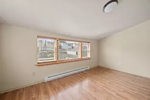 4865 W Cornelia Ave, Chicago, IL 60641 - Photo 10