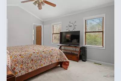2140 Kenton Lane, Green Oaks, IL 60048 - Photo 24