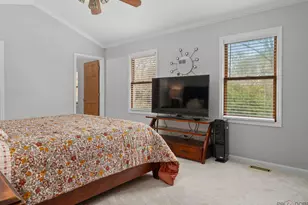 2140 Kenton Ln, Green Oaks, IL 60048 - Photo 24