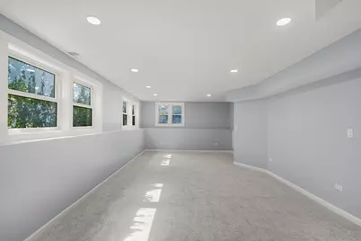6672 W Montrose Avenue, Harwood Heights, IL 60706 - Photo 20