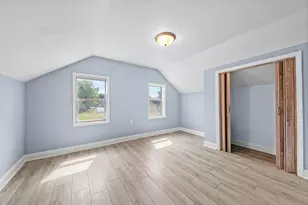 209 S Jackson St, Gardner, IL 60424 - Photo 10