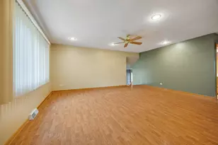 1381 Volkamer Trail, Elk Grove Village, IL 60007 - Photo 6