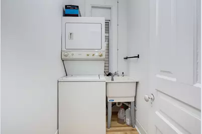 2931 W Belden Avenue, Chicago, IL 60647 - Photo 12