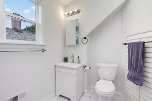 2931 W Belden Ave, Chicago, IL 60647 - Photo 16