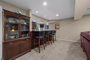 1000 Campbell Ct, Lake Bluff, IL 60044 - Photo 32