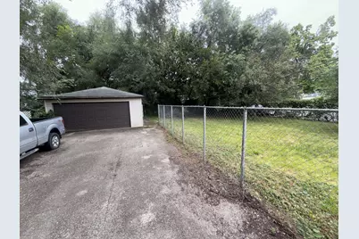 363 N Hickory Street, Joliet, IL 60435 - Photo 6