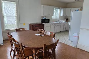 244 Maple St, Paw Paw, IL 61353 - Photo 8
