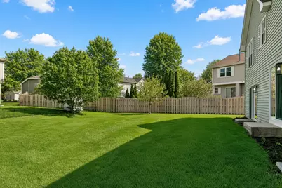 731 Roaring Brook Lane, Algonquin, IL 60102 - Photo 2