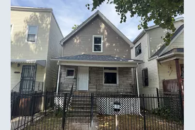 4902 W Gladys Avenue, Chicago, IL 60644 - Photo 1