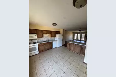 2328 Century Point Lane #D, Glendale Heights, IL 60139 - Photo 4