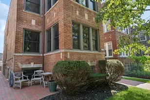 4937 N Talman Ave, Chicago, IL 60625 - Photo 2