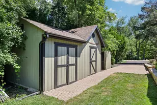 21W640 Maple Ave, Medinah, IL 60157 - Photo 36