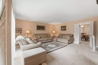 9301 W Ballard Street #B, Des Plaines, IL 60016 - Photo 2