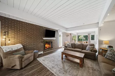 22 Plum Court, Sleepy Hollow, IL 60118 - Photo 4