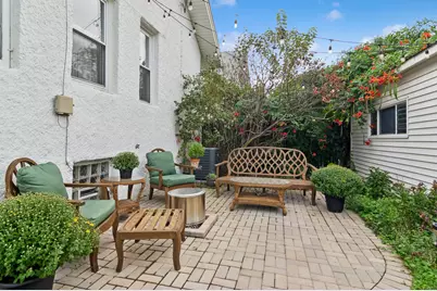 4834 W Cullom Avenue, Chicago, IL 60641 - Photo 20
