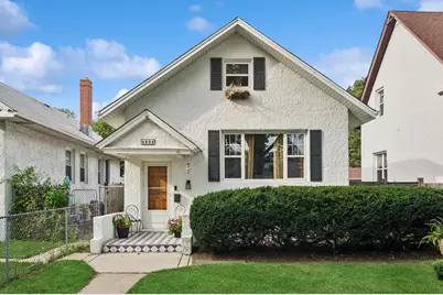 4834 W Cullom Avenue, Chicago, IL 60641 - Photo 1