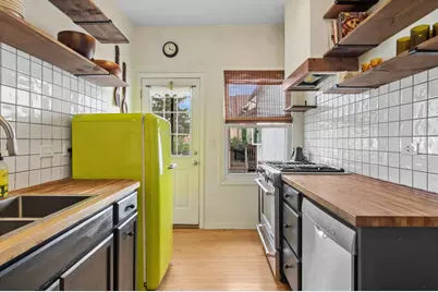 4834 W Cullom Avenue, Chicago, IL 60641 - Photo 10