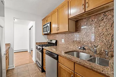 1107 S Old Wilke Road #208, Arlington Heights, IL 60005 - Photo 22
