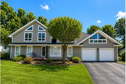 215 58th Street, Clarendon Hills, IL 60514 - Photo 1
