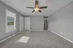 1267 Sunnymeade Dr, Rochelle, IL 61068 - Photo 6