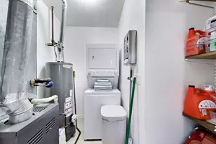 1346 W Cullerton St, Chicago, IL 60608 - Photo 14