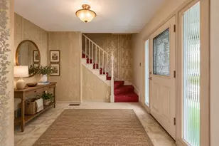 910 Cherokee Dr, Darien, IL 60561 - Photo 4
