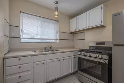 6139 N Seeley Avenue #G, Chicago, IL 60659 - Photo 6