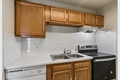 10308 Circle Drive #302, Oak Lawn, IL 60453 - Photo 12