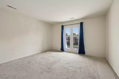 10308 Circle Drive #302, Oak Lawn, IL 60453 - Photo 2
