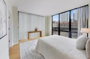 435 W Erie St, Chicago, IL 60654 - Photo 14