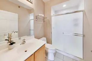 435 W Erie St, Chicago, IL 60654 - Photo 20