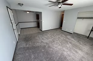 350 N Birch St, Manteno, IL 60950 - Photo 6