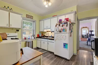 5200 W Byron Street, Chicago, IL 60641 - Photo 26