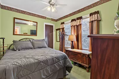 5200 W Byron Street, Chicago, IL 60641 - Photo 14
